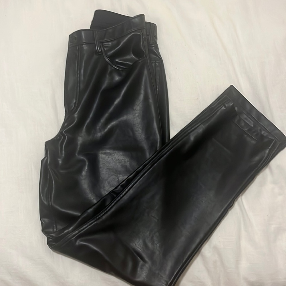 Abercrombie Curve Love Faux Leather Straight Pant